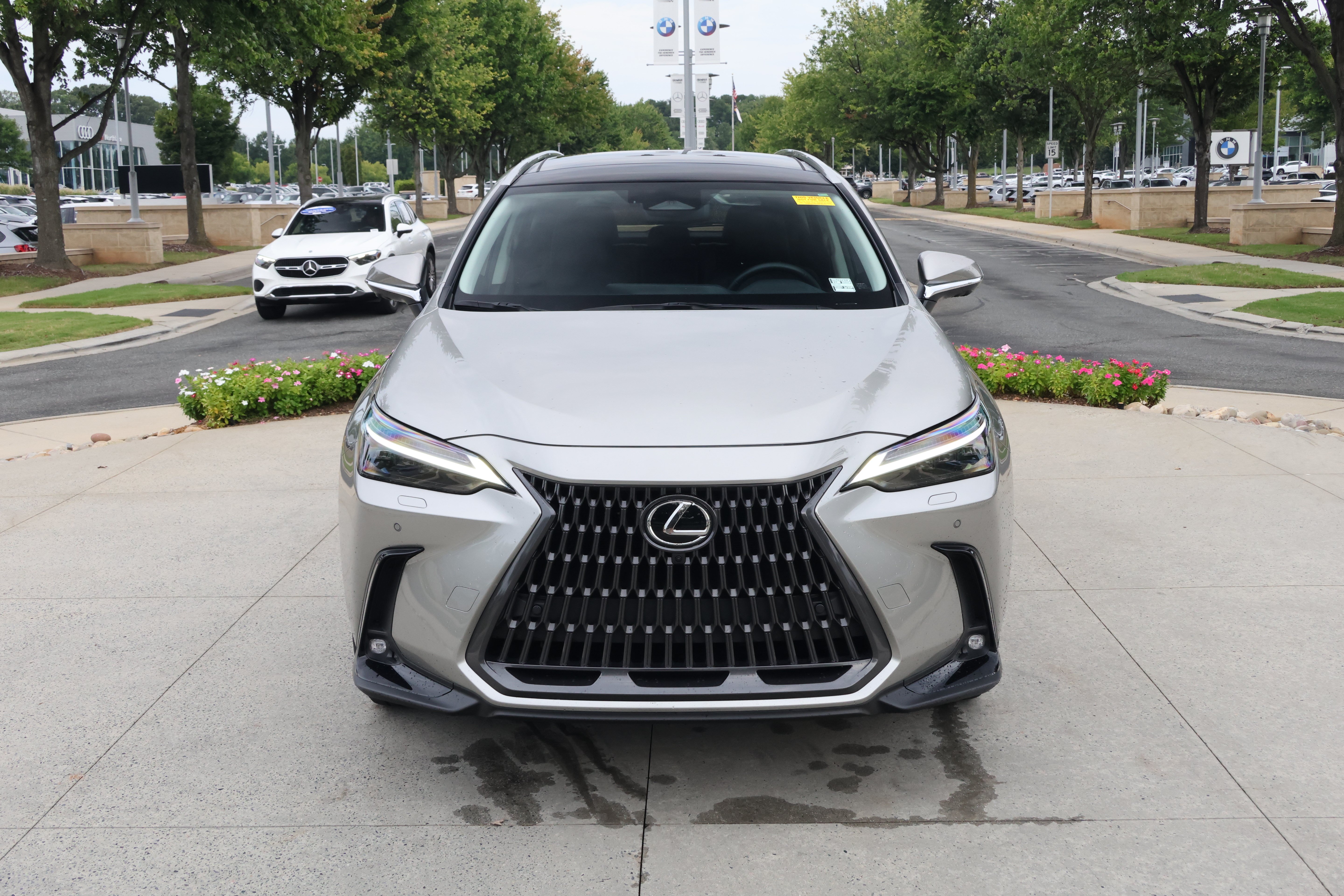 lexus nx hybrid 2025 JTJHKCEZ8S2041583 image lexus nx hybrid 2025 JTJHKCEZ8S2041583 image